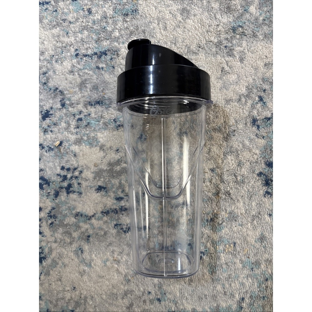 Oster Pro 1200 24oz To Go Cup With Lid BPA Free Great Condition